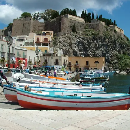 Domus Apollo 公寓 利帕里