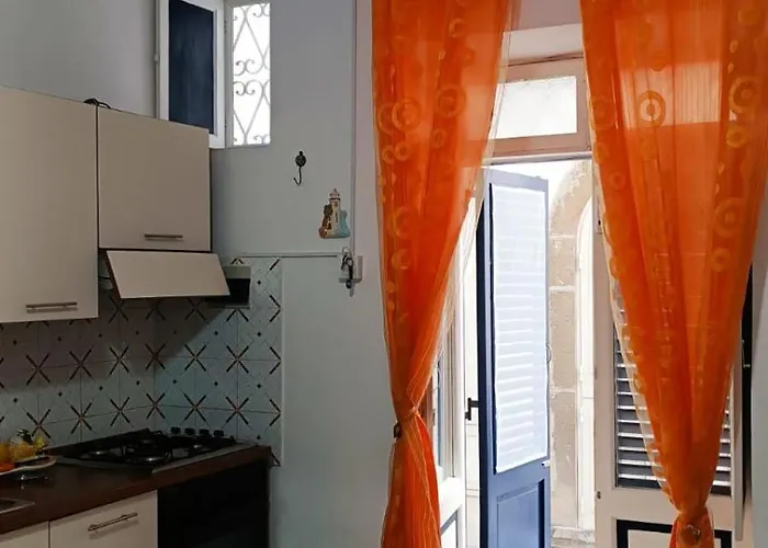 Domus Apollo 公寓 *