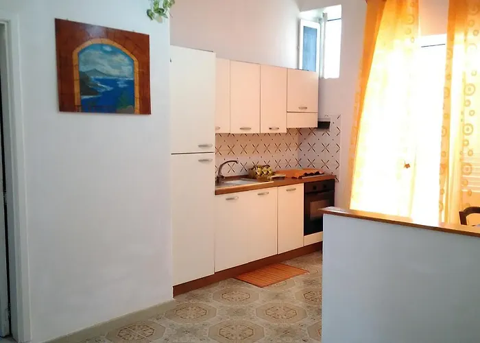 Domus Apollo * 利帕里